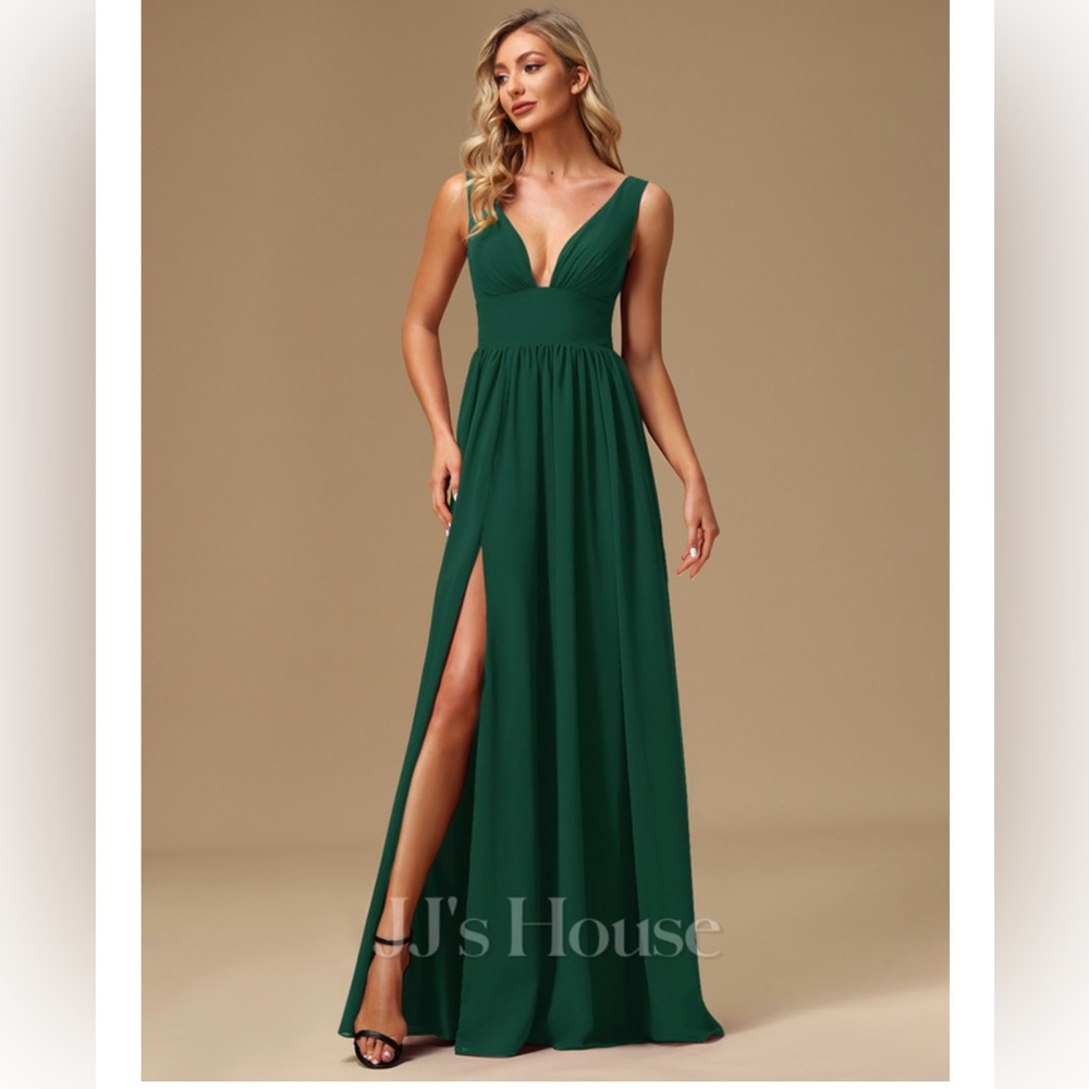 JJ’s House Pearl Formal Dress